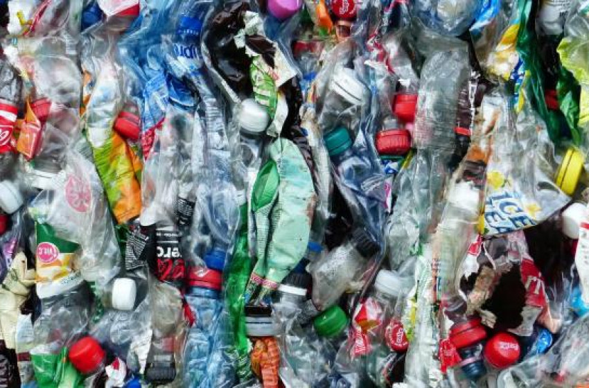 Újabb állami támogatás járult hozzá a műanyagok visszaszorításához