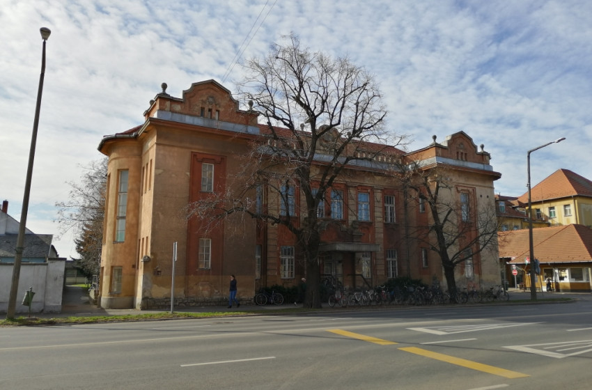 Elkészültek a felújítási tervek, megújul a Járásbíróság épülete Csornán
