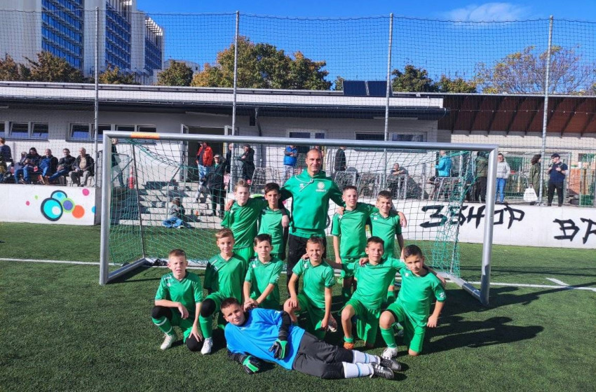 A Csornai SE fiatal labdarúgói sikeresen szerepeltek Bécsben