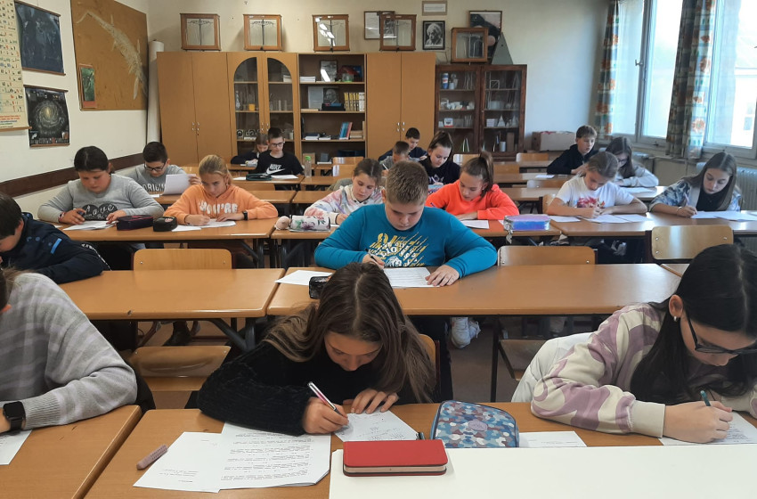 Katolikus iskolák Dugonics András matematikaversenyét rendezték meg Kapuváron