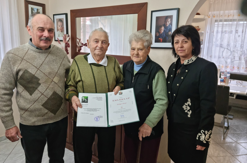 Jóska bácsit 90. születésnapja alkalmából köszöntötték Acsalagon