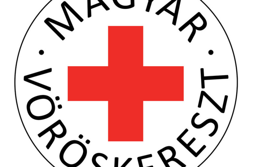 Majális tart a Vöröskereszt Nyúlon