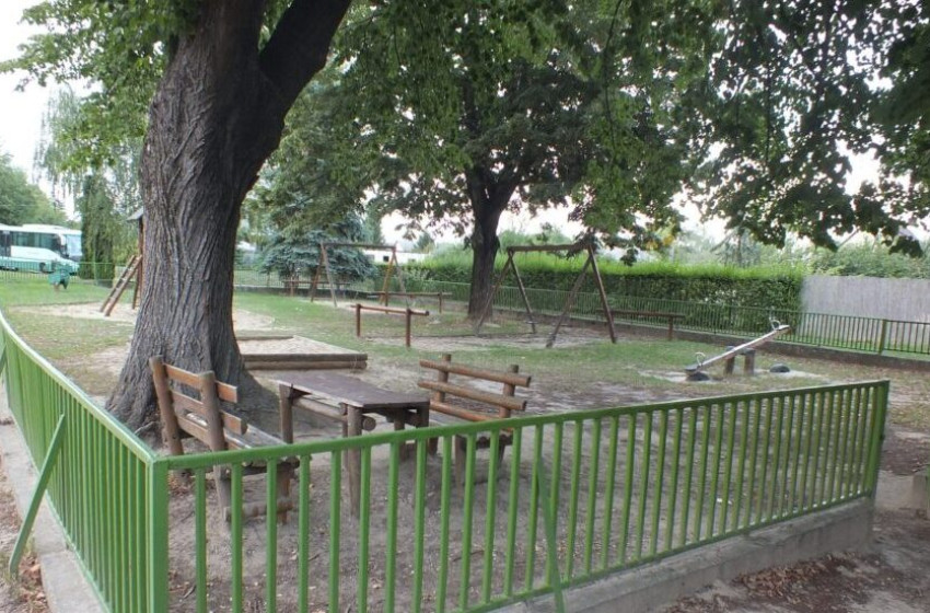 Ököllel esett a neten megismert nőnek az első randi után