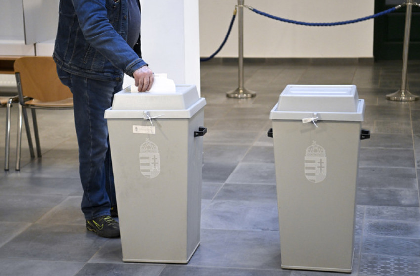 Rosszullét, áramszünet, összeomló szavazófülke – több rendkívüli történt a választás napján