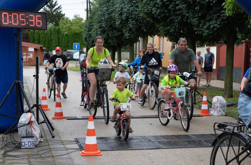 Biciklisták a Rábaközben - II. Tour de Szil
