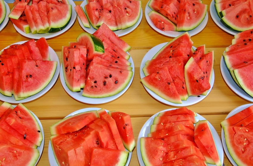 Hamarabb jön idén a dinnyeszezon