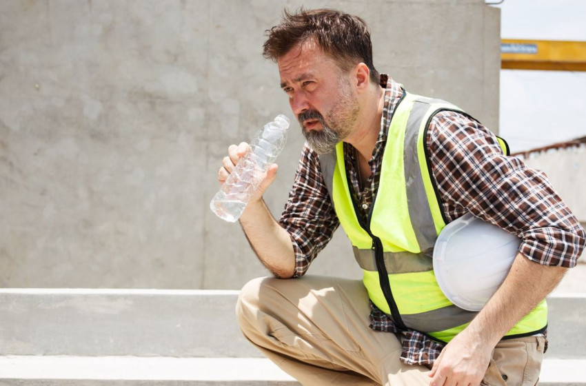 Melegben végzett munka esetén védőitalt kell biztosítani