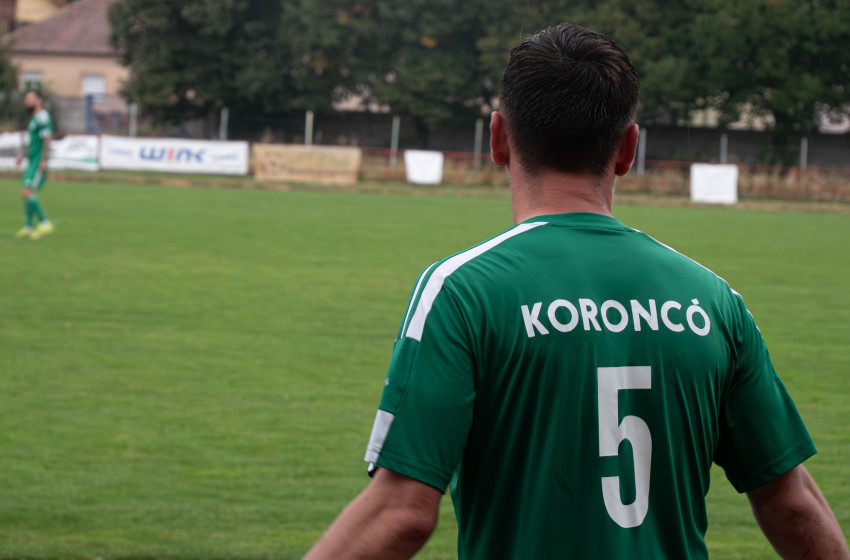 Szerdai labdarúgás: rangadót játszik a Koroncó, kupameccs Kisfaludon