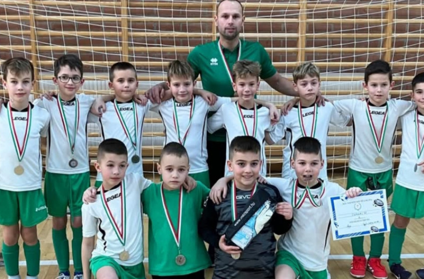 Ezüstéremmel zárt a Csornai SE U9 a győrszentiváni tornán
