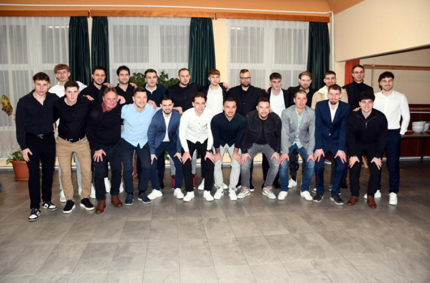 Vacsorával egybekötött sportköri beszámoló a Szany SE-nél