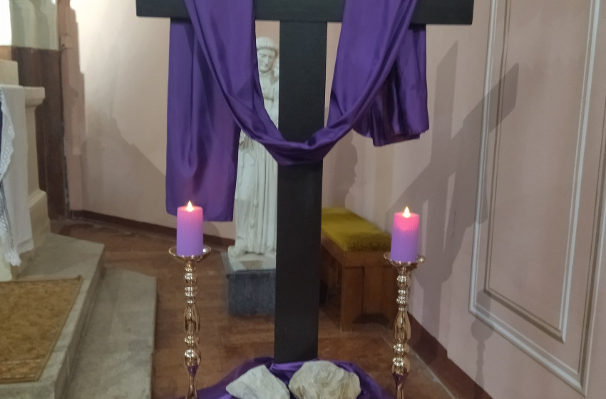 Nagyböjti készület az iskolaközpont közösségében