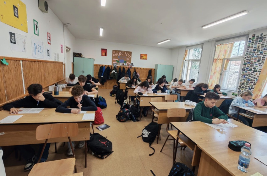 43 diák vett részt a TITOK London Bridge angol nyelvi verseny második fordulóján