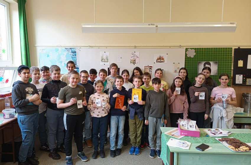 Költészet napi Teaház a Csornai Széchenyiben