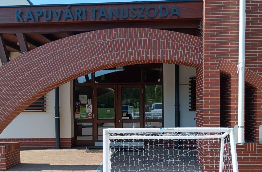 Új vízilabda kapukkal erősödik Kapuvár sportélete