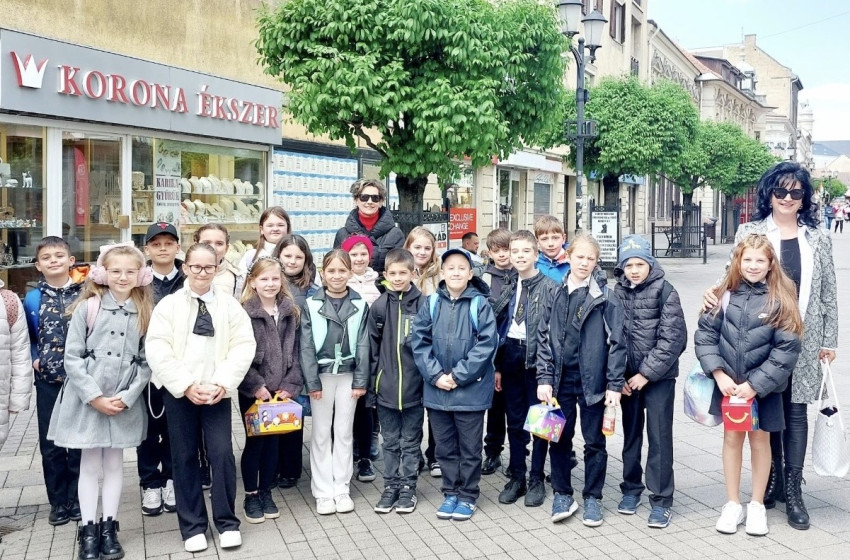 Sikeresen szerepeltek a kapuvári diákok a meseversenyen