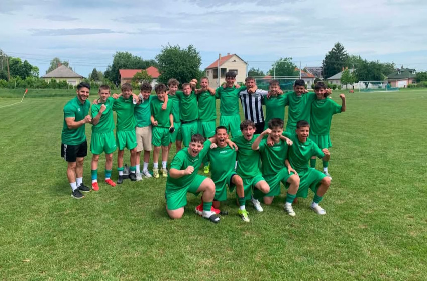 Bronzéremmel zárta a bajnokságot a Csornai SE U14-es csapata