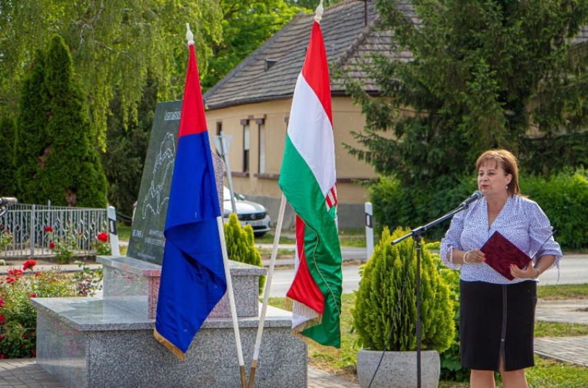 A nemzeti összetartozásra emlékeztek Bágyogszováton