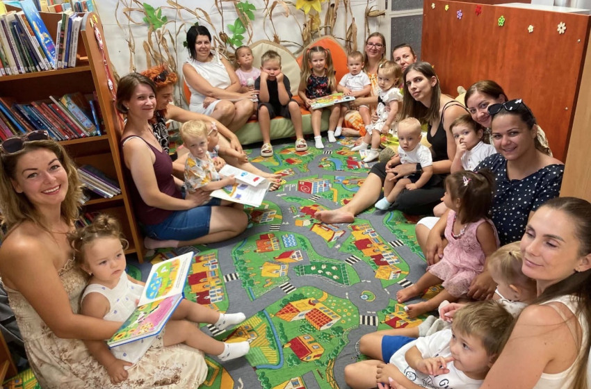 Rekordszámú résztvevővel búcsúzott a nyári Mesekuckó a kapuvári könyvtárban
