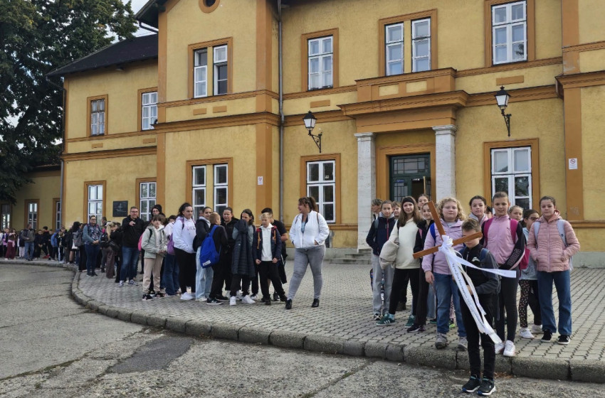 Tatára zarándokoltak a csornai Rákóczi-iskola felső tagozatos diákjai